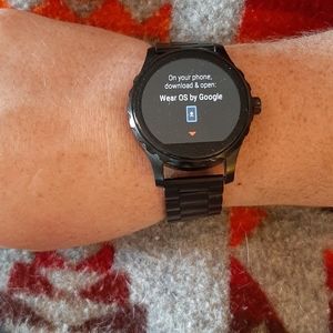 Fossil watch and charger
